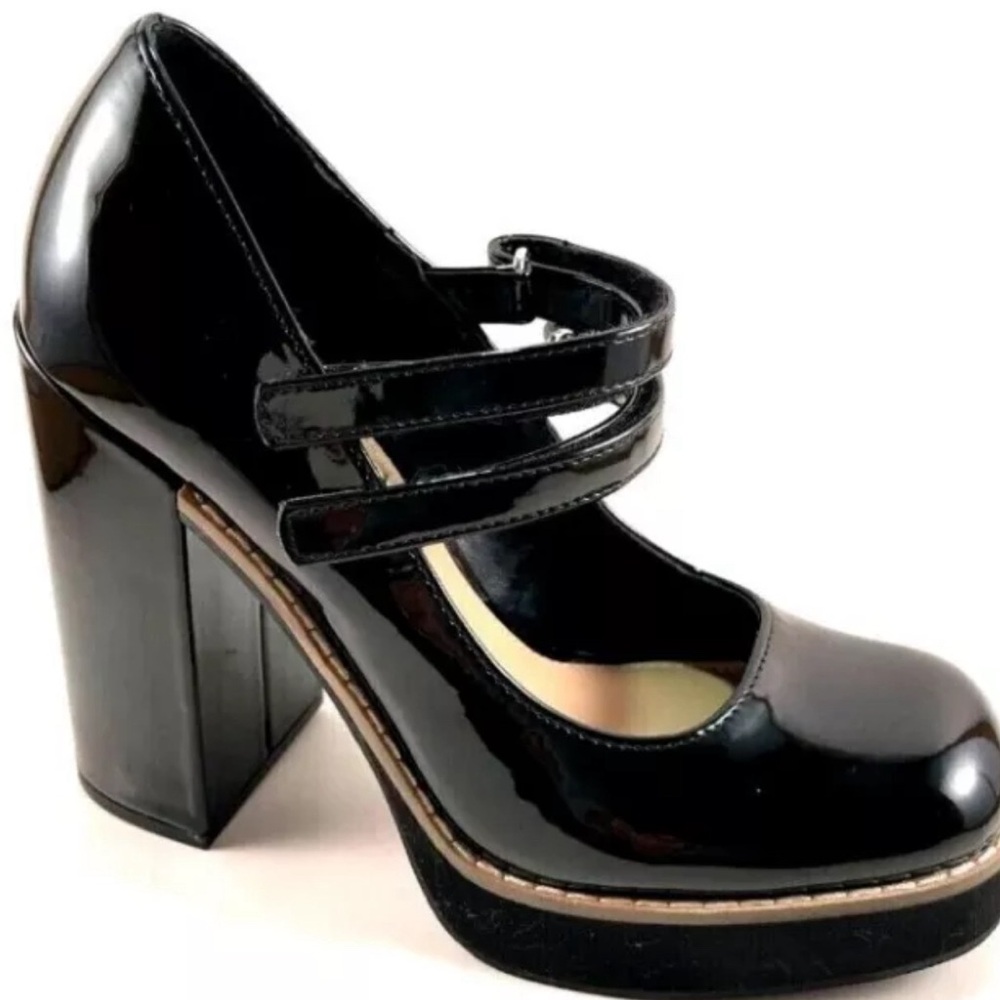 Steve Madden
